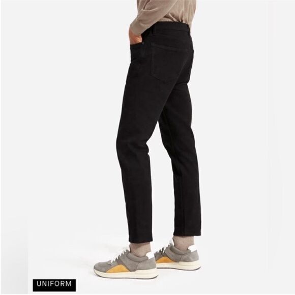 NWT Everlane The Relaxed 4-Way Stretch Organic
Jean | Uniform Black Size 33 X 32 - Picture 14 of 15